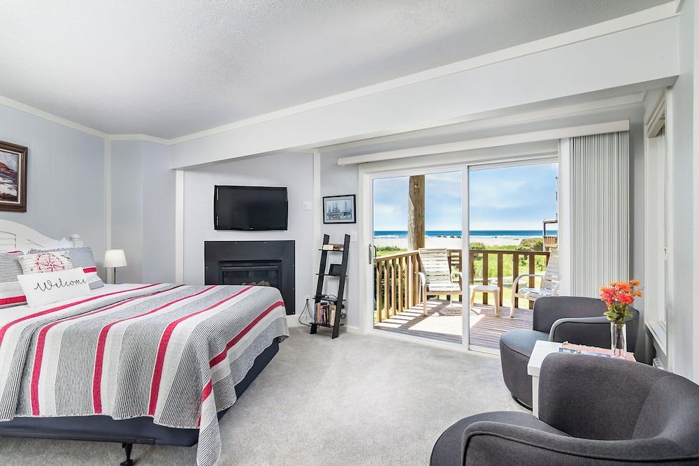 Little Creek Cove Beachfront Resort photo 24