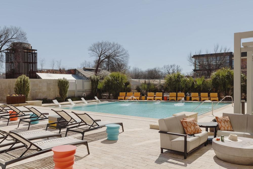 Sonder by Marriott Bonvoy East 5th Apartments East Austin photo 44
