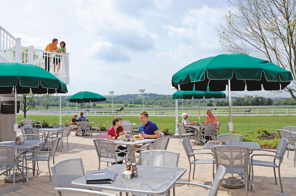 Vernon Downs Casino and Hotel photo 33