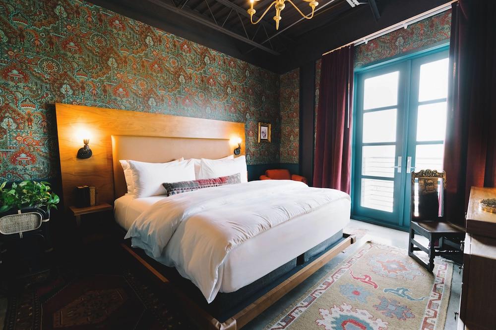 The Frances Modern Inn photo 29