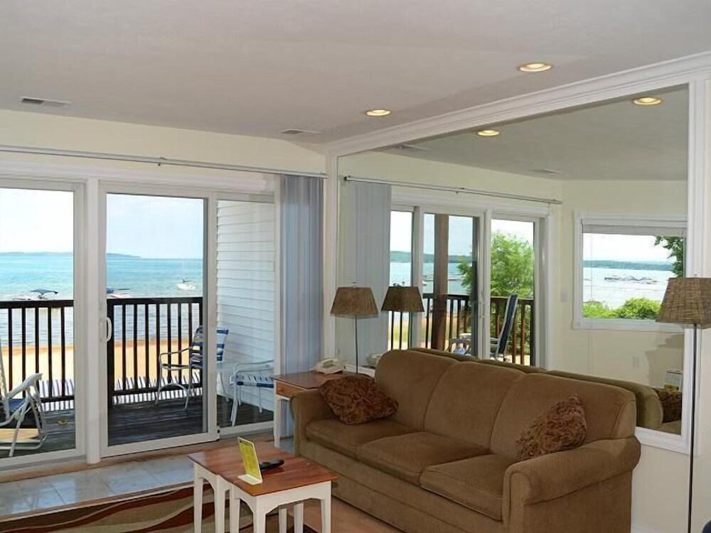 Beach Condominium Hotel photo 19