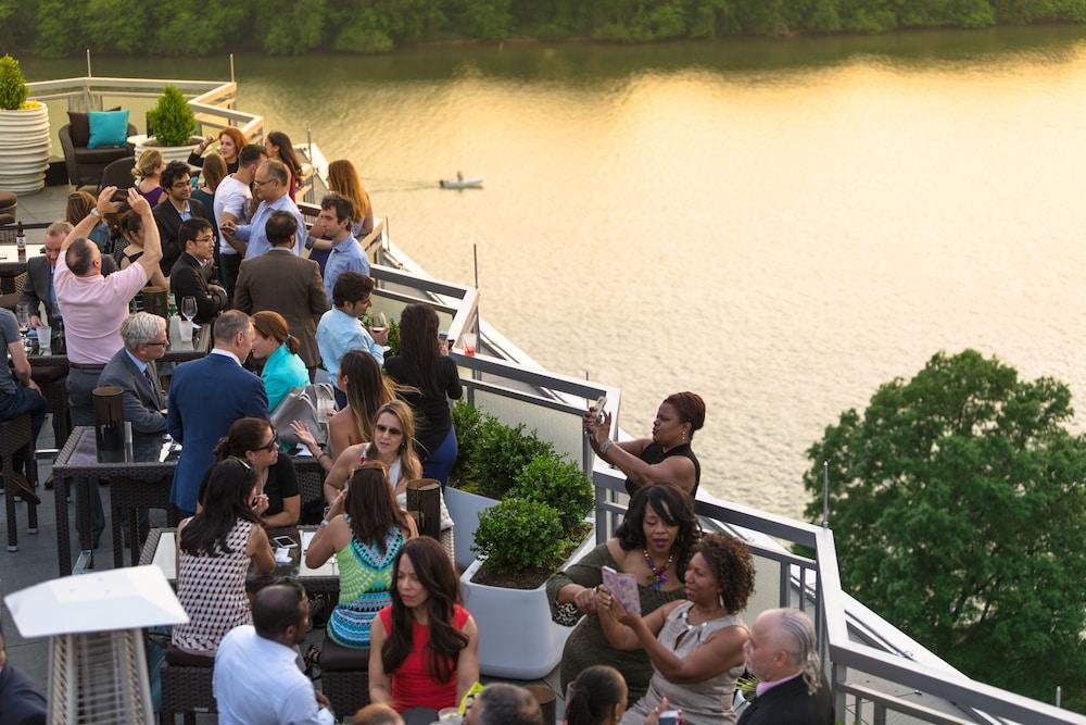 The Watergate Hotel photo 4