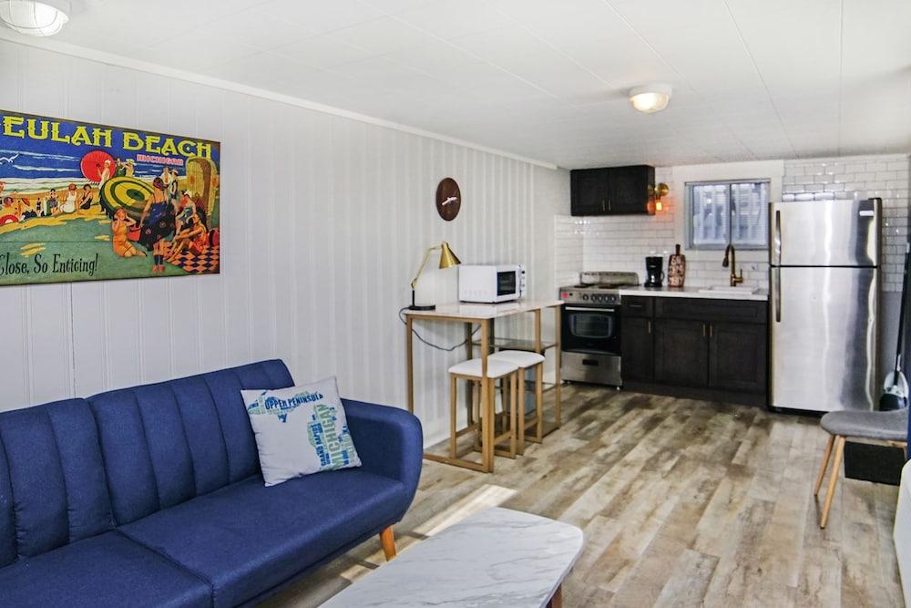 Coastal Suites Resort photo 11