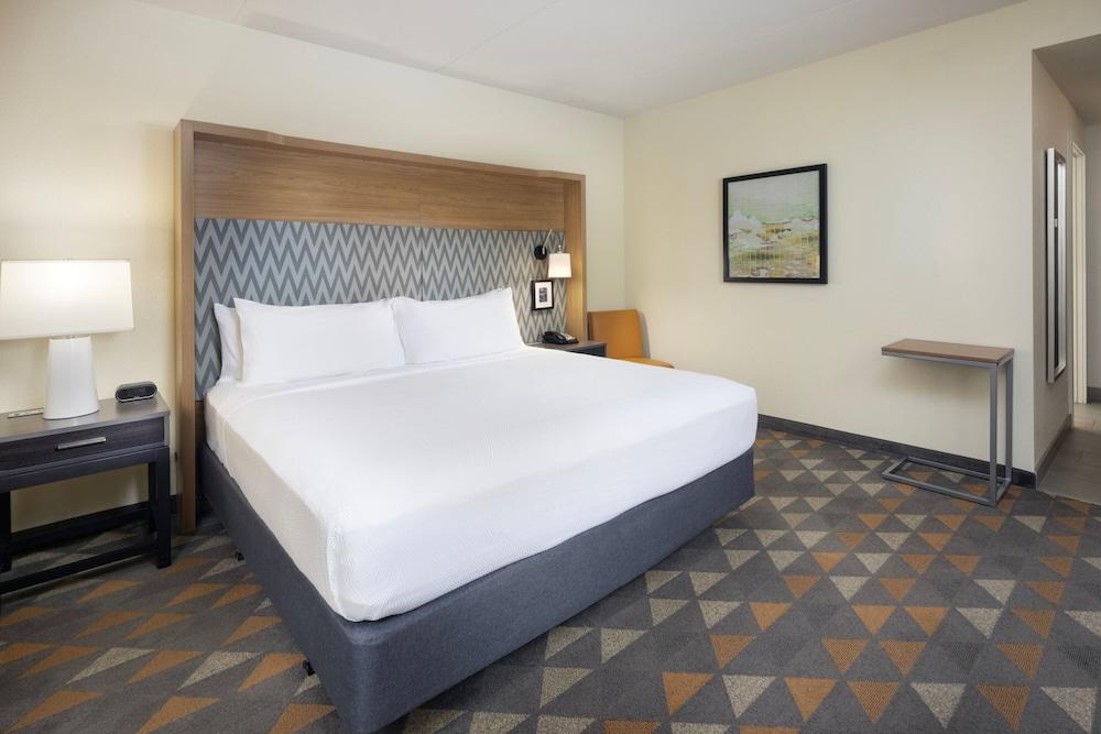 AC Hotel by Marriott Asheville Biltmore Village photo 14