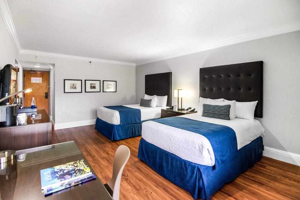 Miami Lakes Hotel photo 21