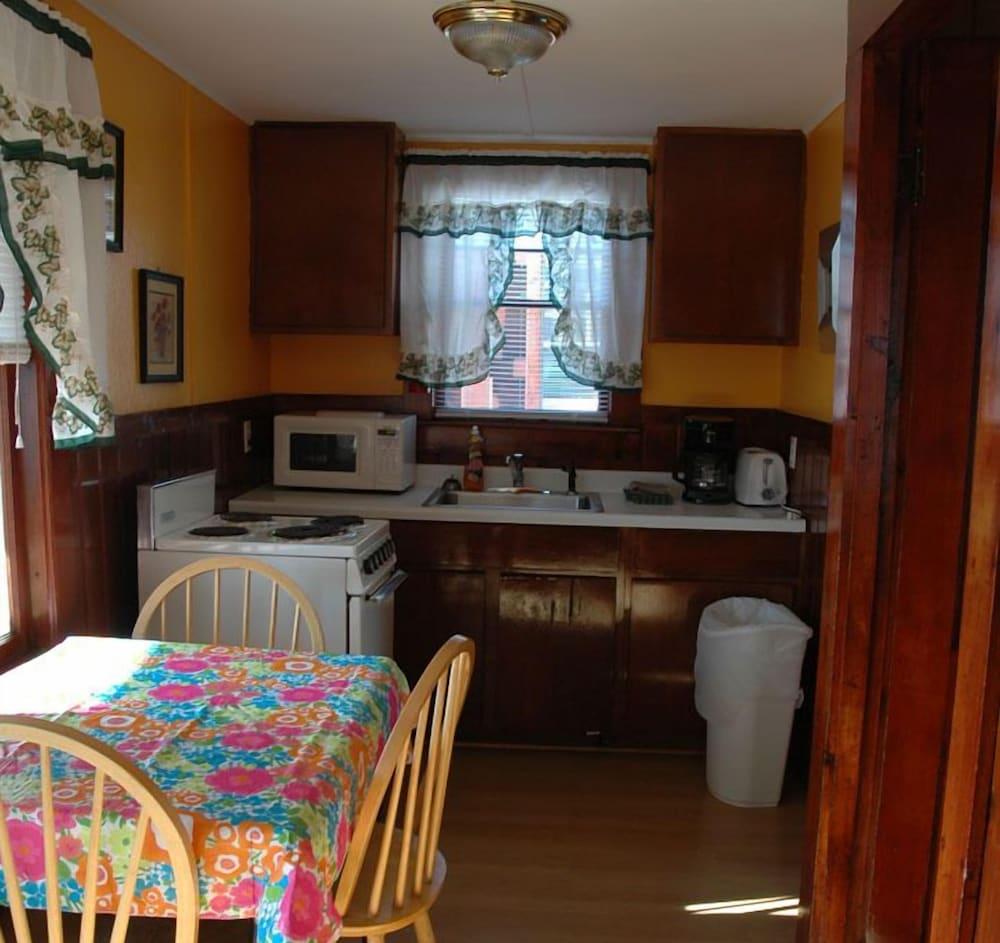 Channel Watefront Cottages photo 61
