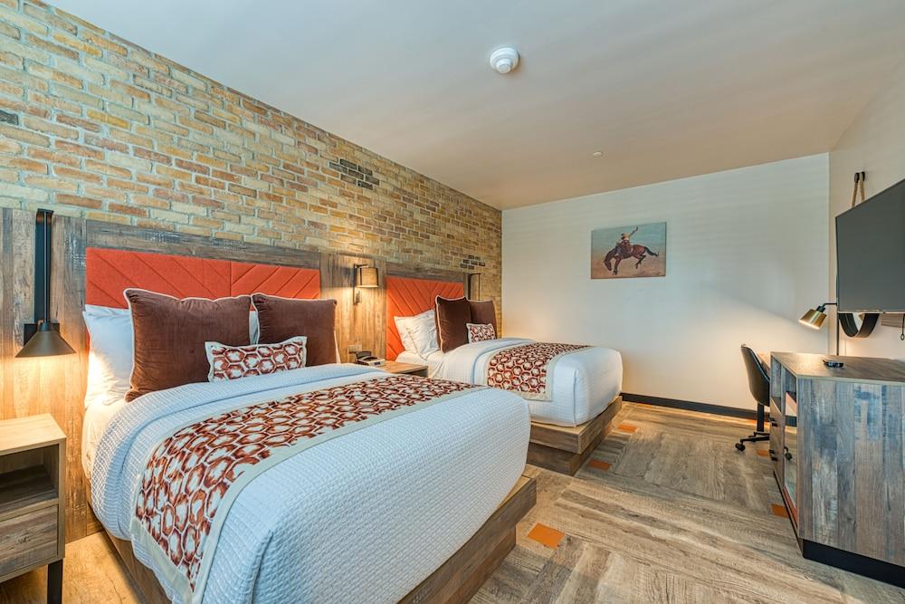 Hotel Lexen - Newhall photo 15