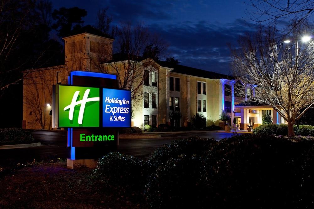 Lexington Inn and Suites photo 28