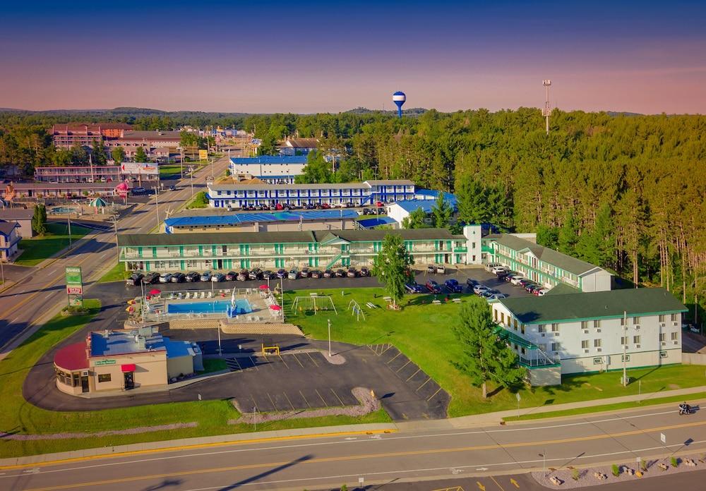 Shamrock Motel photo 8