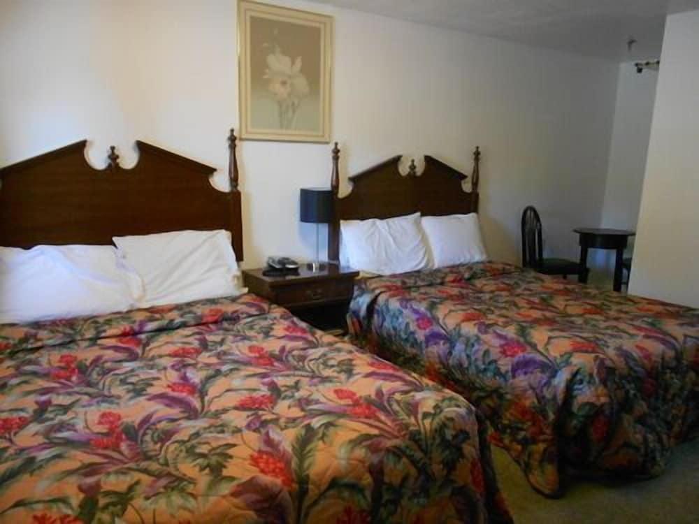 Lamplighter Motel - Clinton, Connecticut photo 3