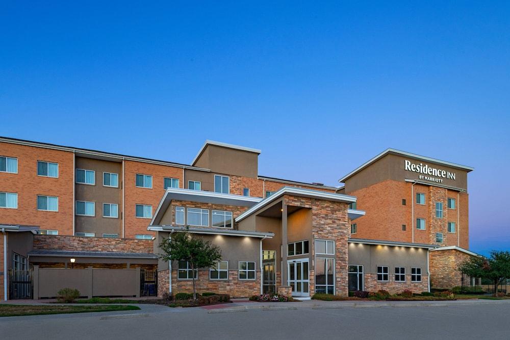 Residence Inn by Marriott Denton photo 1