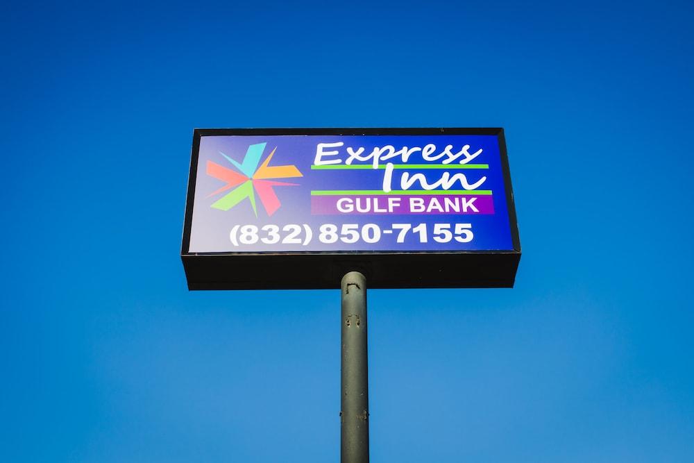 Express Inn Gulf Bank photo 13