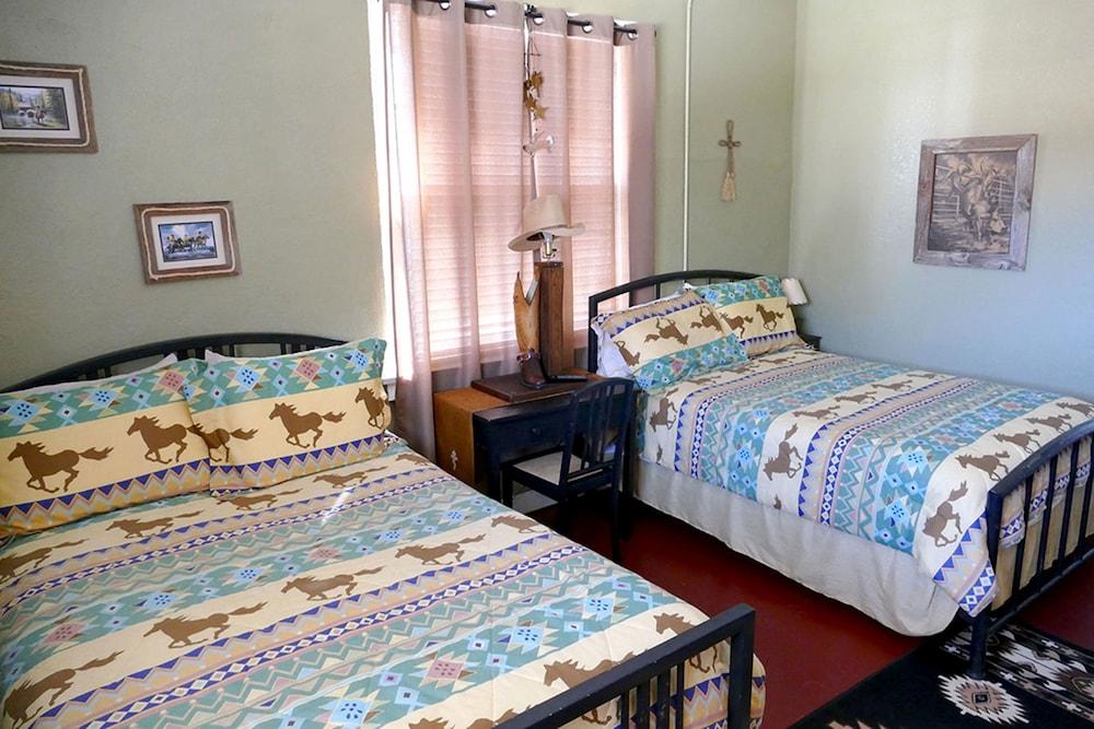 Historic Whiting Hotel Suites photo 96