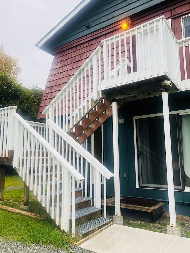 Driftwood Inn and Seaside Lodges photo 7