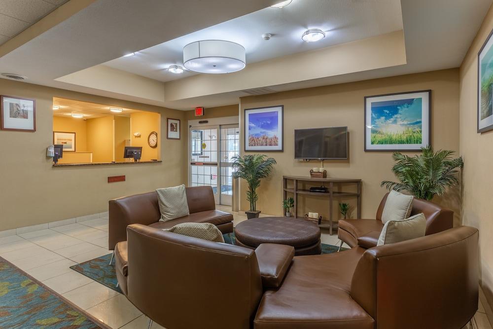 Candlewood Suites Airport by IHG photo 29