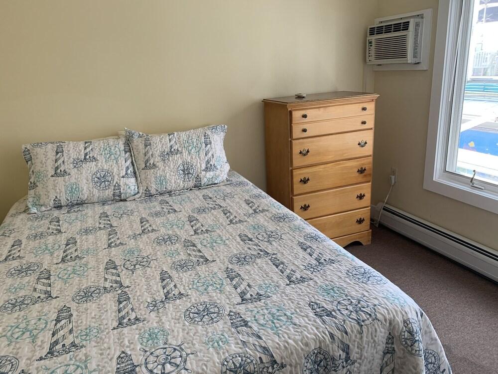 The Pelham Resort Motel photo 54