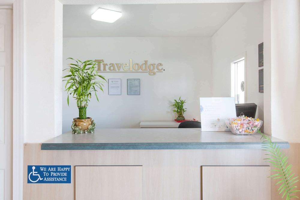 Travelodge by Wyndham Los Banos CA photo 3