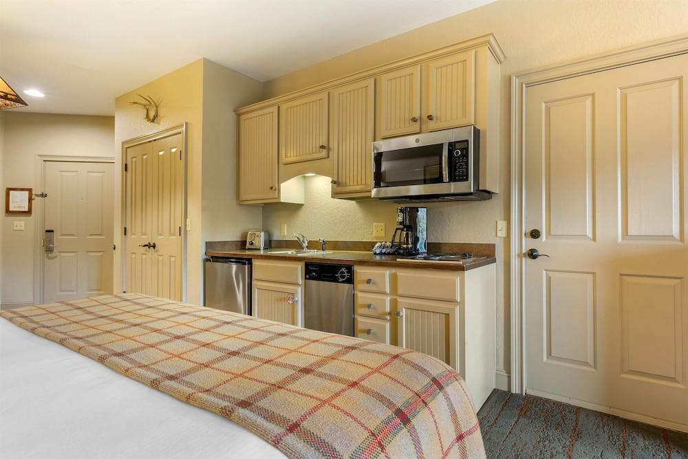 Hilton Grand Vac Club Wilderness Club at Big Cedar Ridgedale photo 21