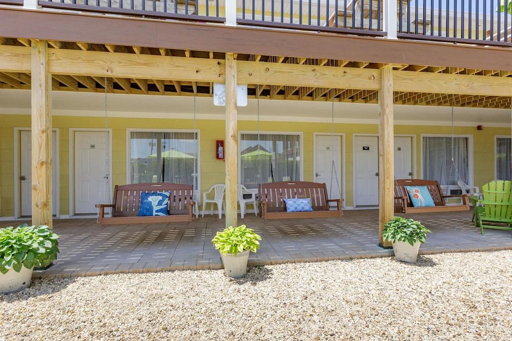 Ocean Resort Inn photo 46