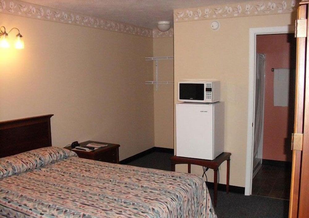 K-River Motel & Campground photo 12