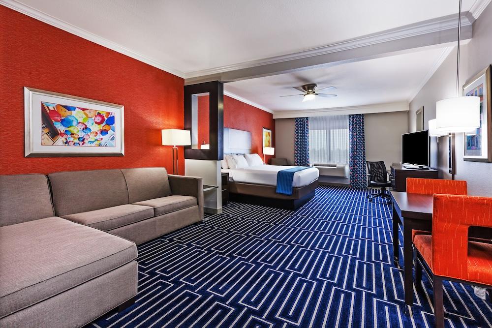 Holiday Inn Express & Suites Houston East, by IHG photo 14