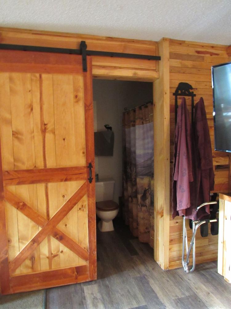 The Woodsman Country Lodge photo 29