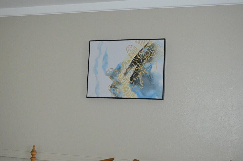 Studio 9 Fort Bragg, LLC. photo 39