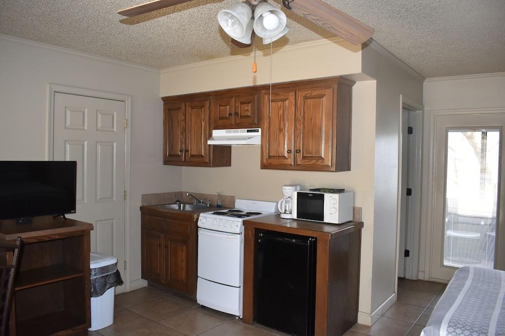 Jack's White River Fishing Resort photo 3