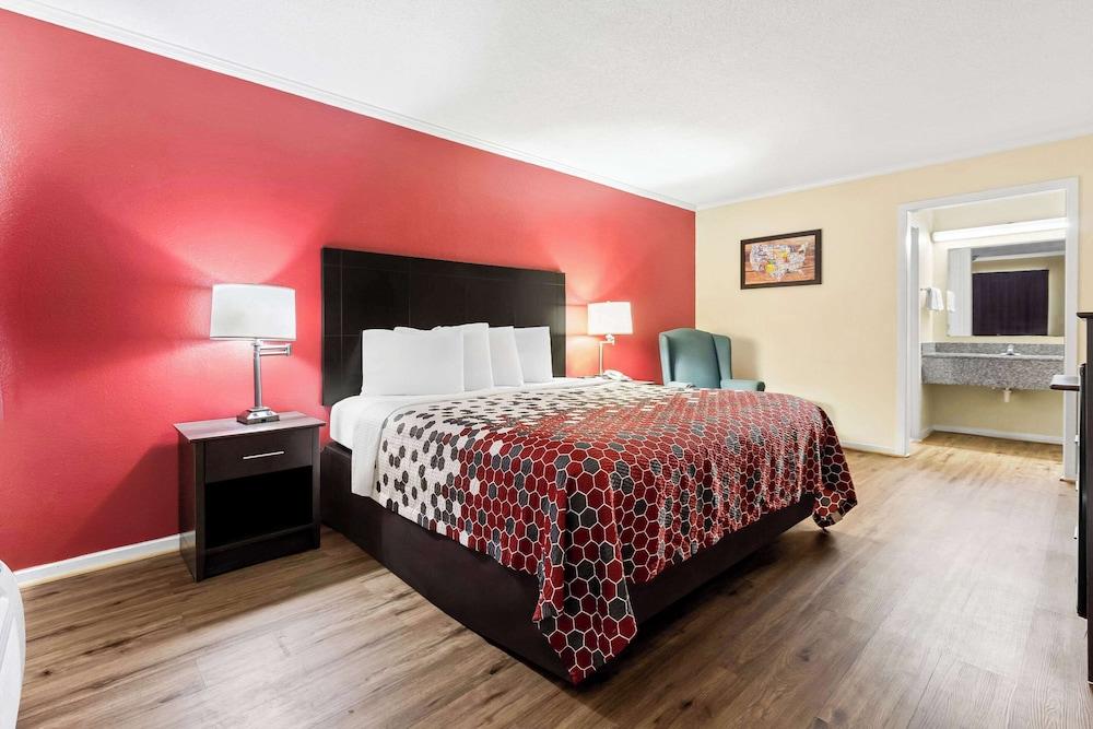 Econo Lodge St. George photo 14