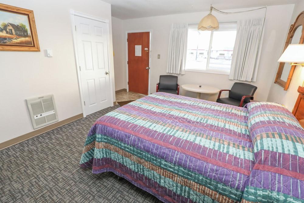 Condon Motel photo 18