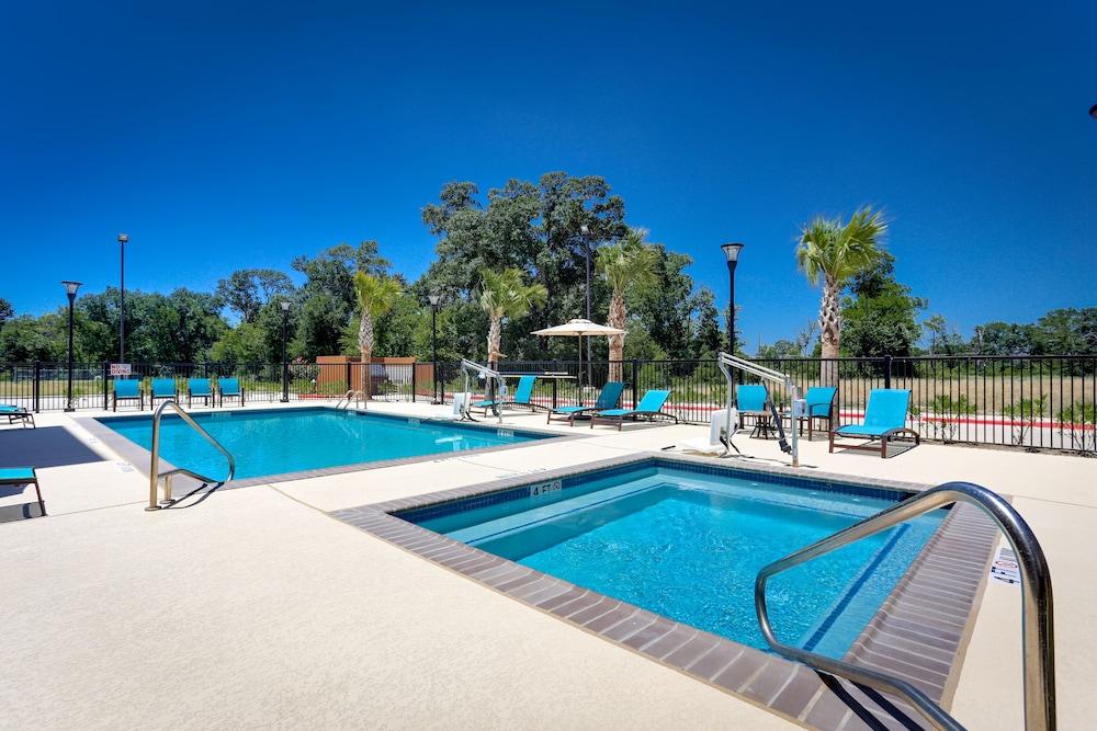 Candlewood Suites College Station At University by IHG photo 36