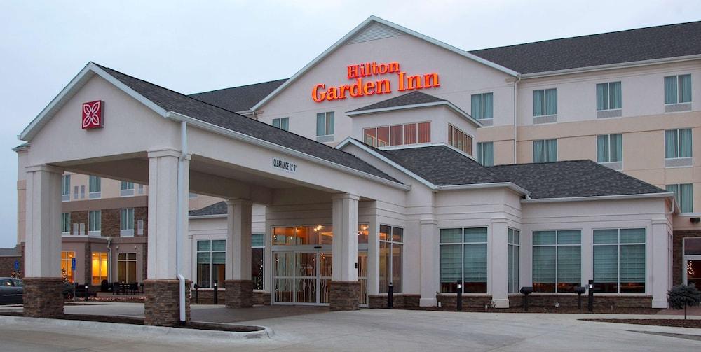 Hilton Garden Inn Cedar Falls photo 67