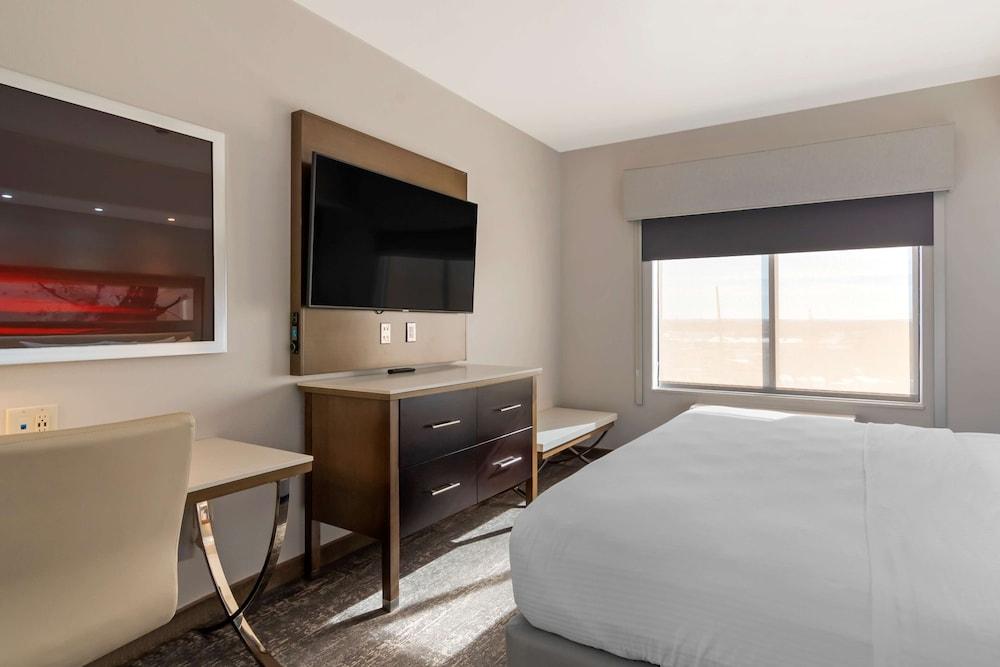 Best Western Premier Liberty Inn & Suites photo 23