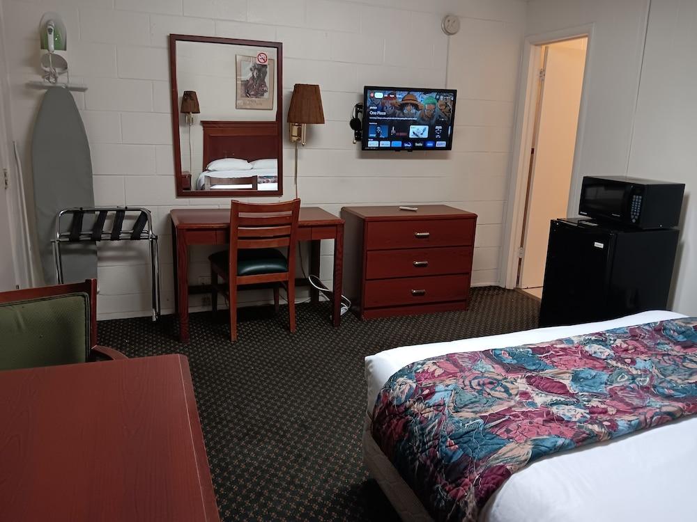 Travel Inn La Junta photo 11