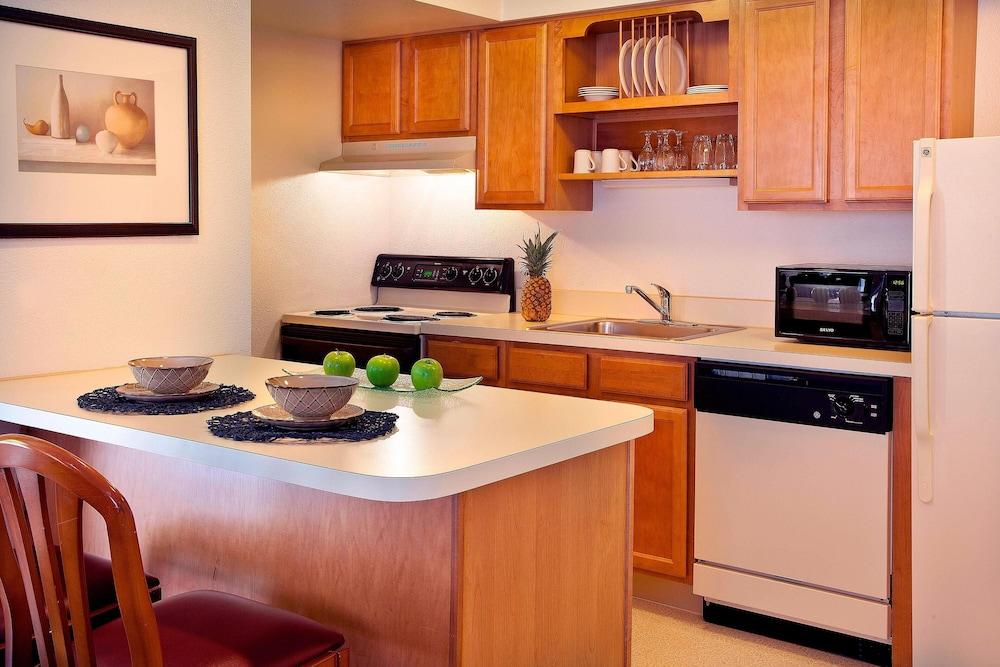 Residence Inn by Marriott Lake Oswego photo 6