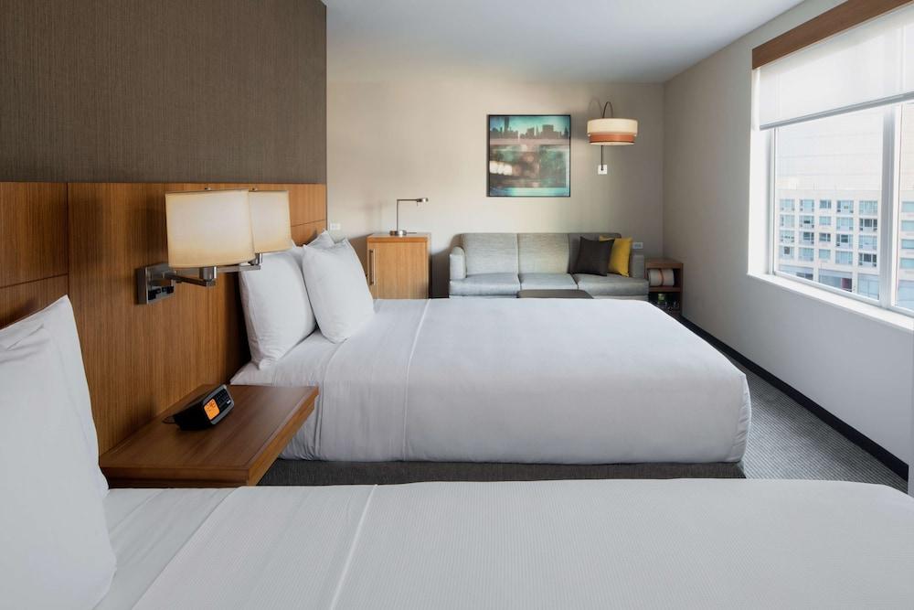 Hyatt Place Long Island City/New York City photo 13