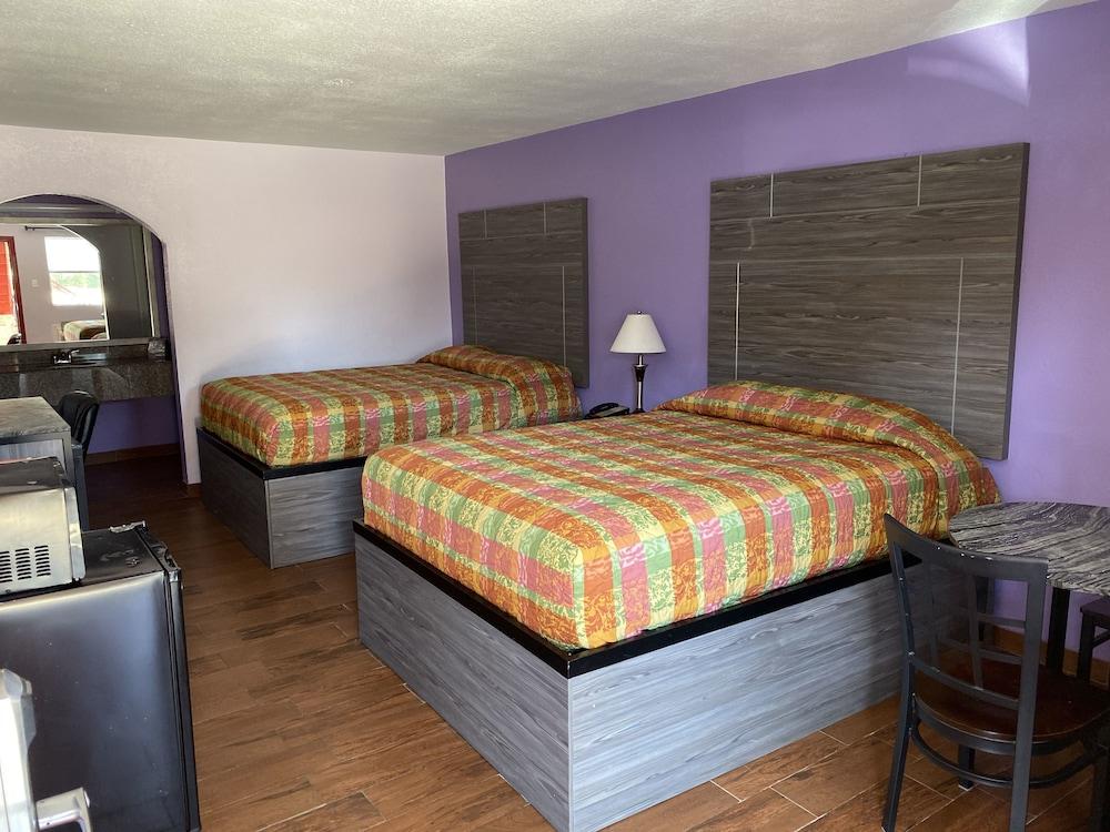 The Village Inn photo 4