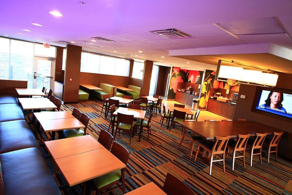 Fairfield Inn & Suites by Marriott London photo 23