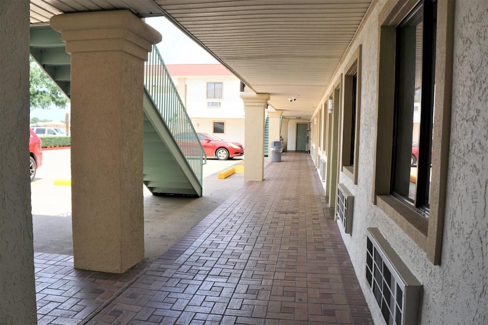 Palace Inn - Antoine photo 16