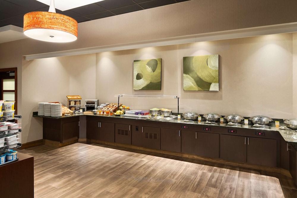 Doubletree by Hilton Somerset Hotel and Conference Center photo 32
