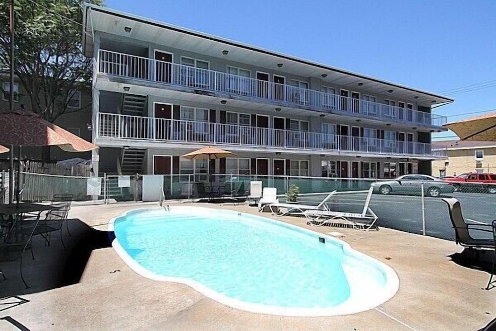 Sea Gem Motel and Apartments photo 1