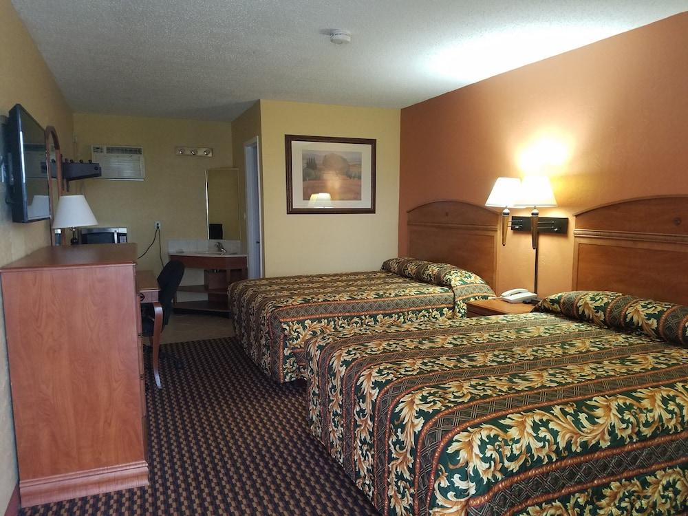 Budget Inn photo 19