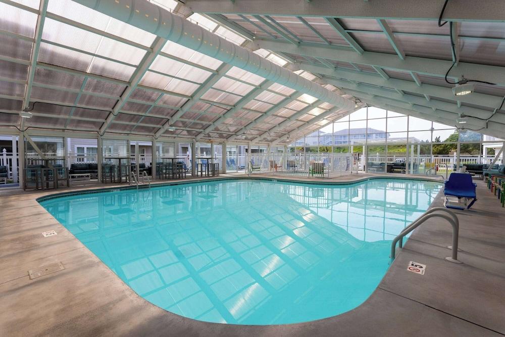 Atlantic Beach Resort, a Ramada by Wyndham photo 52