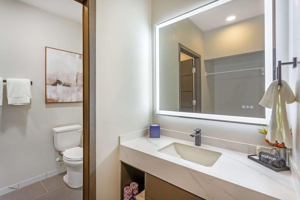 The Valor, an Ascend Collection Hotel photo 27