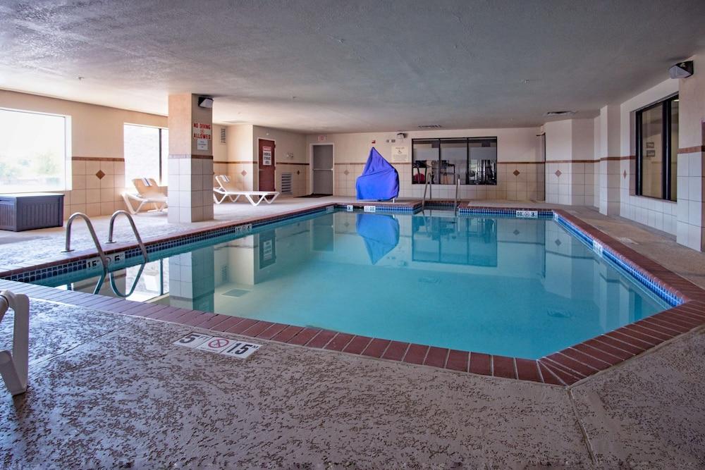 Hampton Inn Oklahoma City/Yukon photo 40