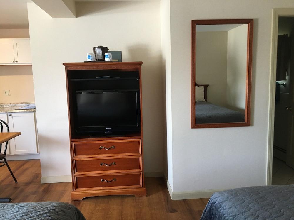 The Towne Motel photo 34