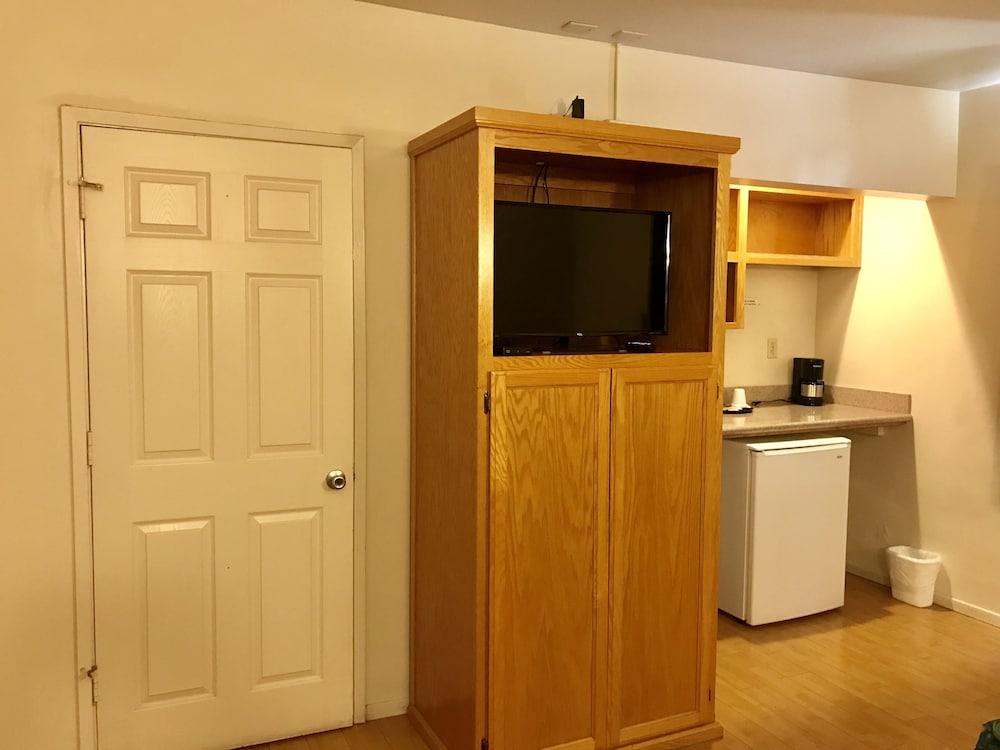 Sunrise Inn Turlock photo 4