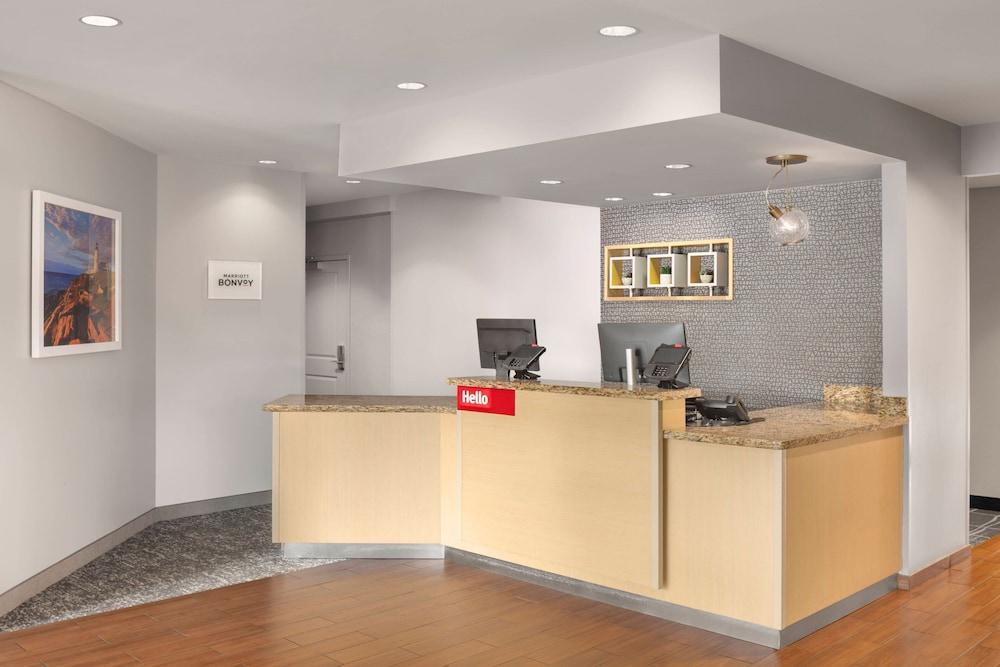 TownePlace Suites by Marriott Bangor photo 4