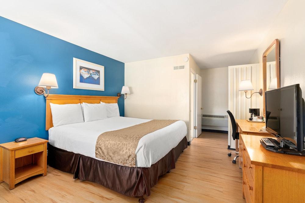 Skylark Shores Resort photo 5