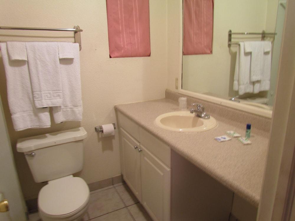 True North Motel photo 27